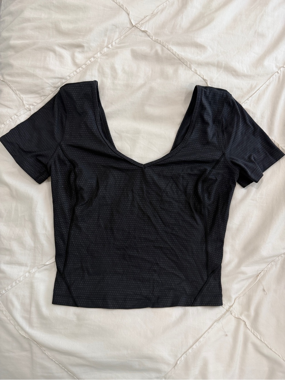 Lululemon Women’s Scoop Neck Short Sleeve Top - Black